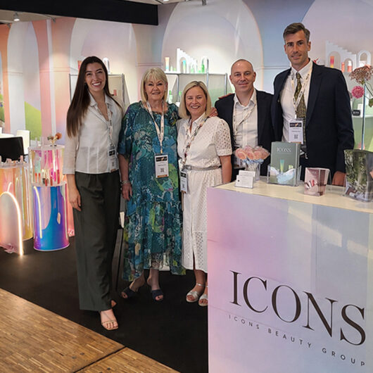 ICONS-Beauty-Group-at-MakeUp-in-Paris